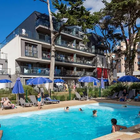 P De La Plage 3pc8p * بورنيشّيه